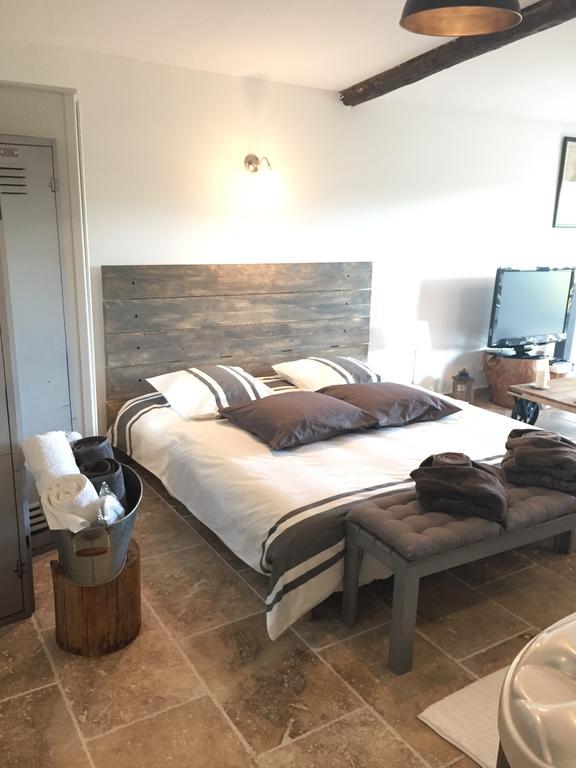 Au Havre De Paix Sainte Victoire Vauvenargues Hotell Eksteriør bilde