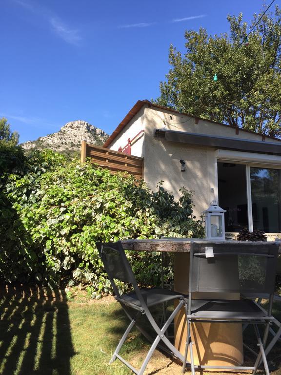 Au Havre De Paix Sainte Victoire Vauvenargues Hotell Eksteriør bilde